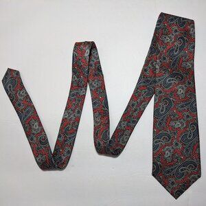 Vintage Roderick St John's Neck Tie Hand Sewn in America 20 oz Silk Paisley